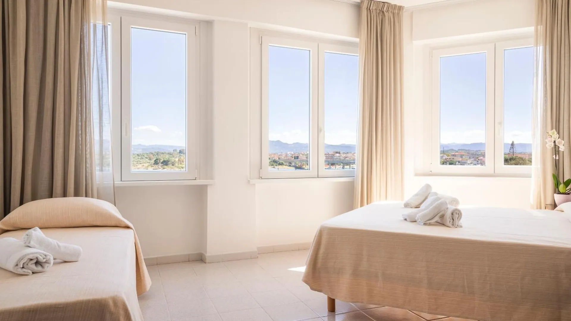 Hotel De Plam Olbia 3*,