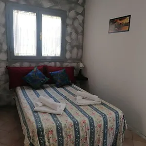 La Casina Giramondo Di Ele Italia